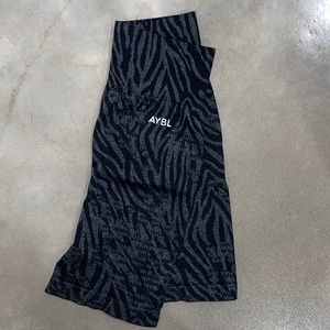 Black evolve animal seamless shorts from Aybl. Worn twice!